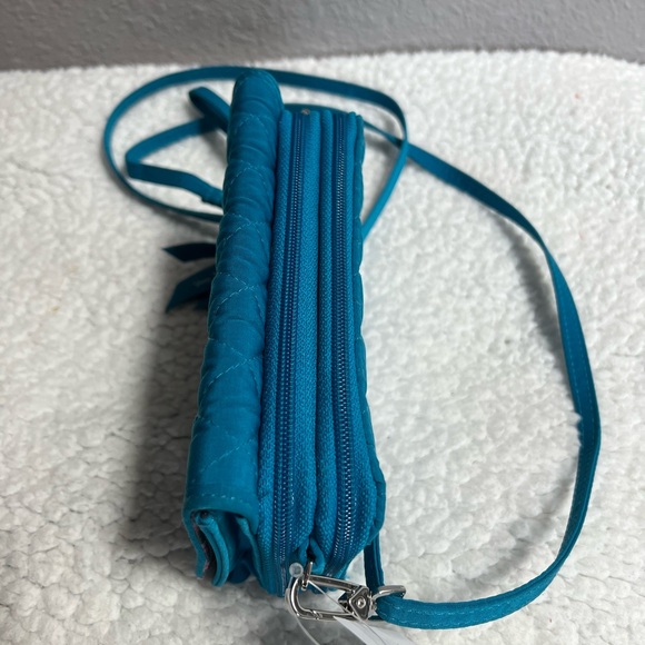 Vera Bradley RFID 3-in-1 Crossbody w/adjustable/removable xbody strap~Bahama Bay - Picture 3 of 8